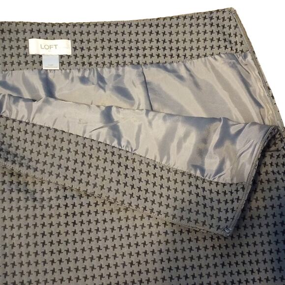 Ann Taylor Loft Petites‎ Ladies size 14P Skirt Gray and Black Dress Skrit - Picture 3 of 3
